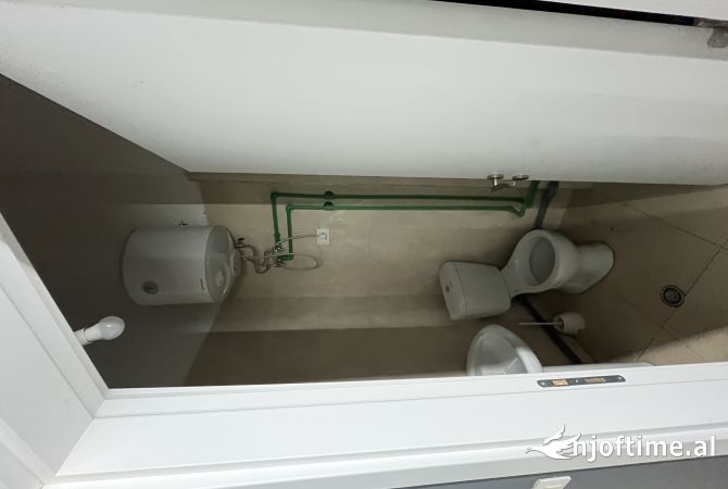 Ambient biznesi ne shitje 1+1 ne Tirane - 9,000 Euro