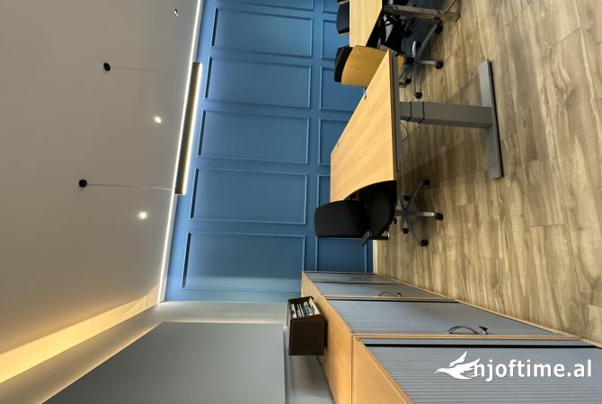 Ambient biznesi me qera 3+1 ne Tirane - 500 Euro