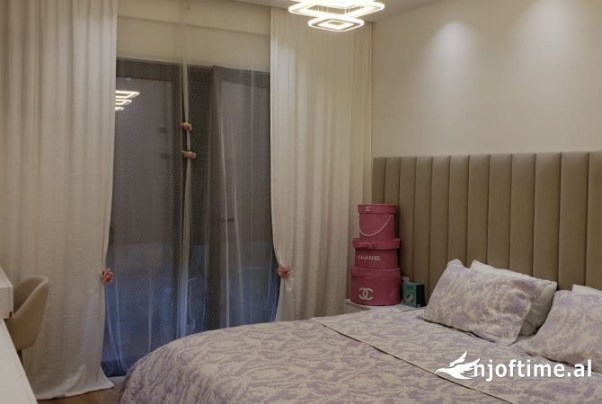 Shtepi me qera 1+1 ne Tirane - 350 Euro