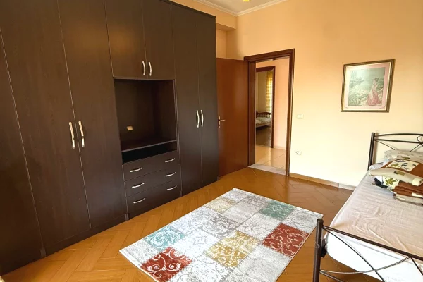Private house for rent in Tirana 3+1, Furnished