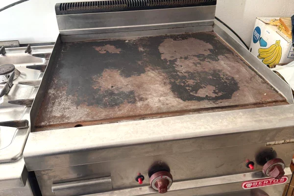 Pajisje biznesi ne shitje ne Fier - 2,200 Euro