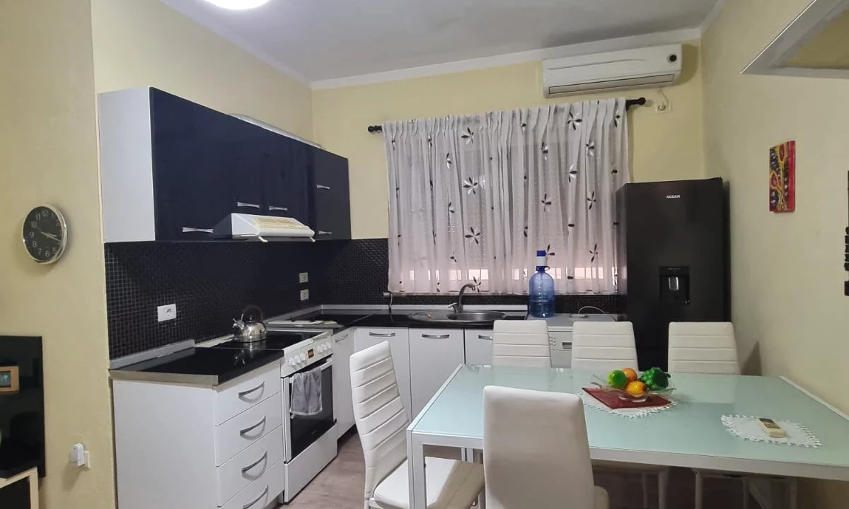 Private house for rent in Tirana 2+1, Furnished