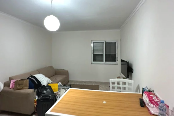 House for Rent 1+1 in Tirana - 450 Euro
