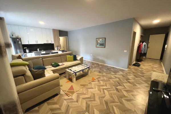 Shtepi ne shitje 2+1 ne Tirane - 188,000 Euro