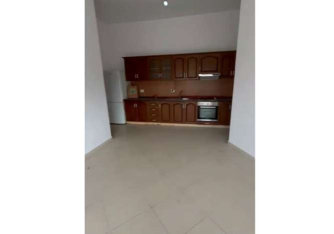 Shtepi ne shitje 2+1 ne Tirane - 275,000 Euro