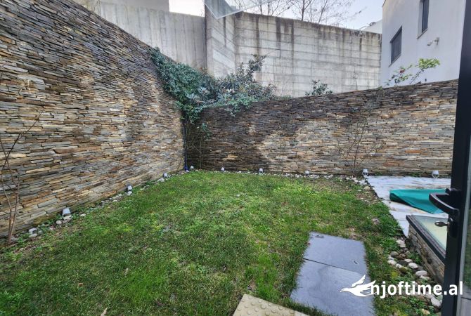 Luxury villas for rent in Tirana 4+1, Furnished