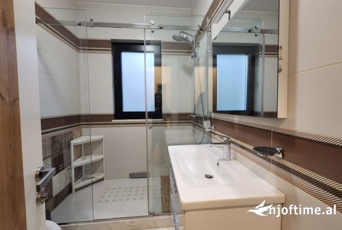 Luxury villas for rent in Tirana 4+1, Furnished