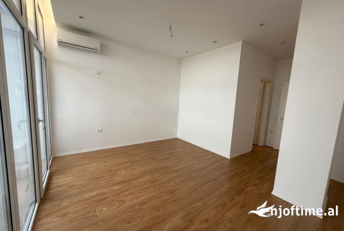 Shtepi ne shitje 2+1 ne Tirane - 340,000 Euro