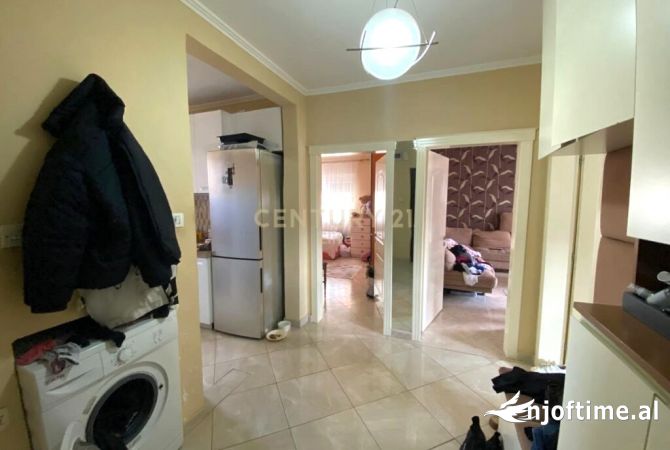 Shtepi ne shitje 2+1 ne Tirane - 118,000 Euro