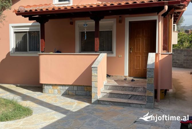 Shtepi me qera 2+1 ne Tirane - 400 Euro