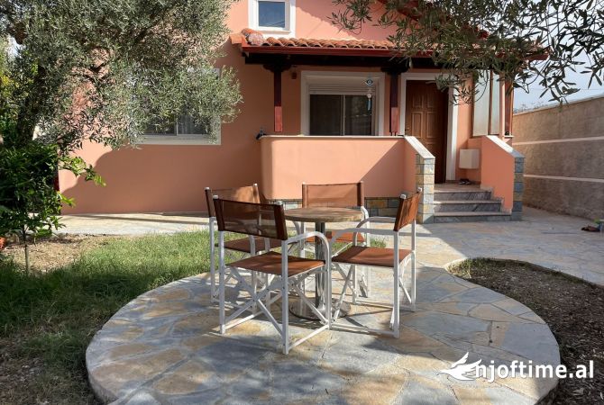 Shtepi me qera 2+1 ne Tirane - 400 Euro