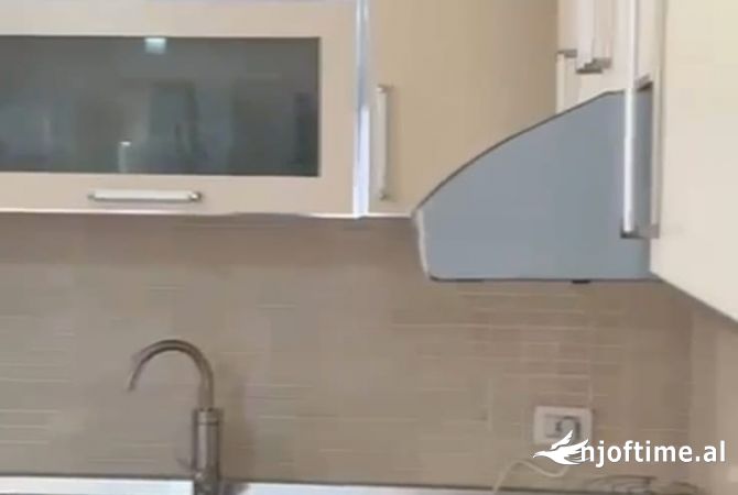 Shtepi me qera 2+1 ne Tirane - 500 Euro