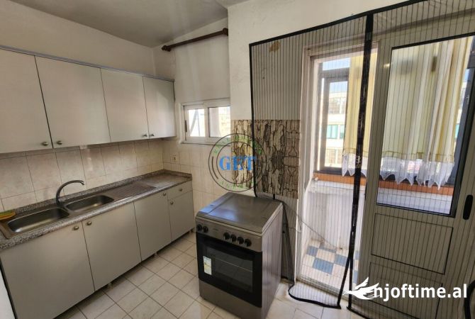 Shtepi ne shitje Apartament ne Durres, 1+1, Mobilimi E mobiluar, Pagesa 69,000  Euro.