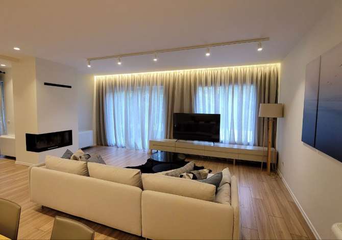 Shtepi ne shitje 4+1 ne Tirane - 650,000 Euro