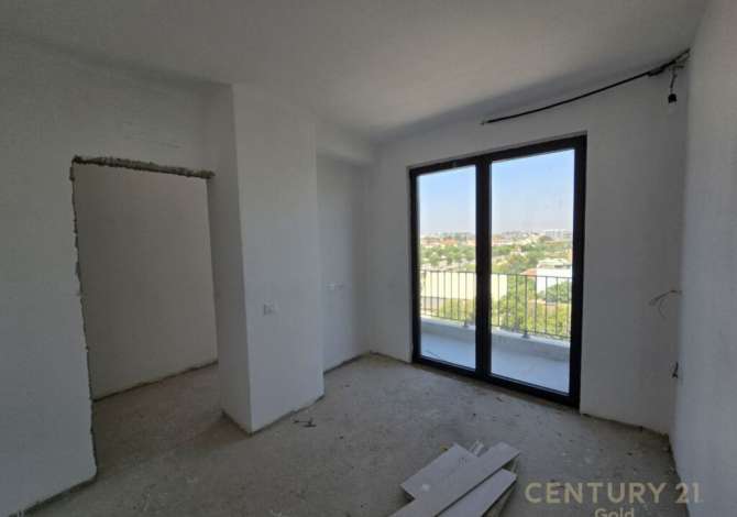 Shtepi ne shitje Apartament ne Tirane, 2+1, Mobilimi Bosh, pa mobiluar, Pagesa 255,000  Euro.