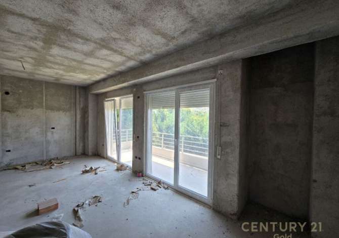 Shtepi ne shitje Apartament ne Tirane, 2+1, Mobilimi Bosh, pa mobiluar, Pagesa 175,000  Euro.