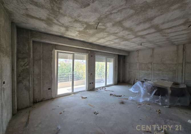 Shtepi ne shitje Apartament ne Tirane, 2+1, Mobilimi Bosh, pa mobiluar, Pagesa 175,000  Euro.