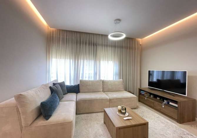 Shtepi ne shitje 2+1 ne Tirane - 210,000 Euro