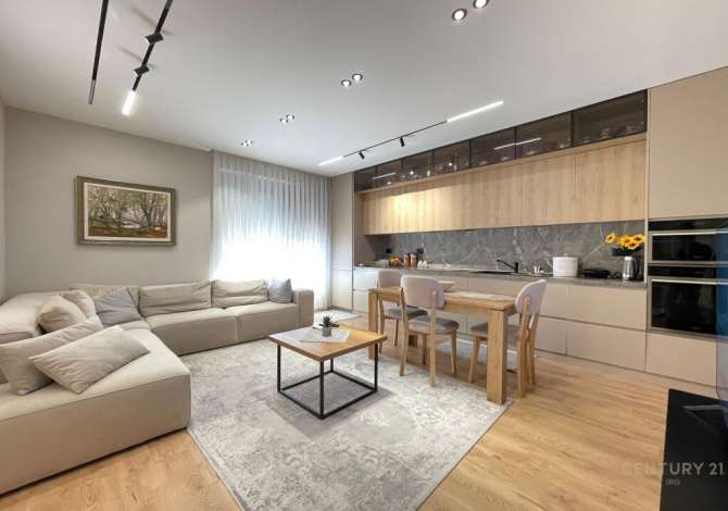 Shtepi ne shitje 2+1 ne Tirane - 330,000 Euro