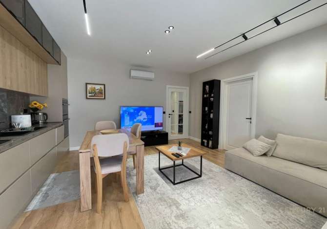 Shtepi ne shitje 2+1 ne Tirane - 330,000 Euro