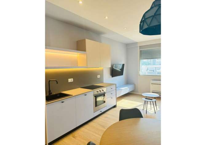 Shtepi me qera 2+1 ne Tirane - 800 Euro