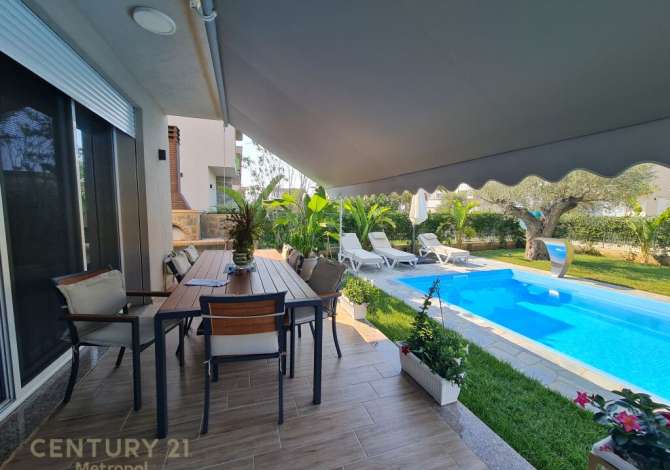 Shtepi ne shitje 3+1 ne Durres - 450,000 Euro