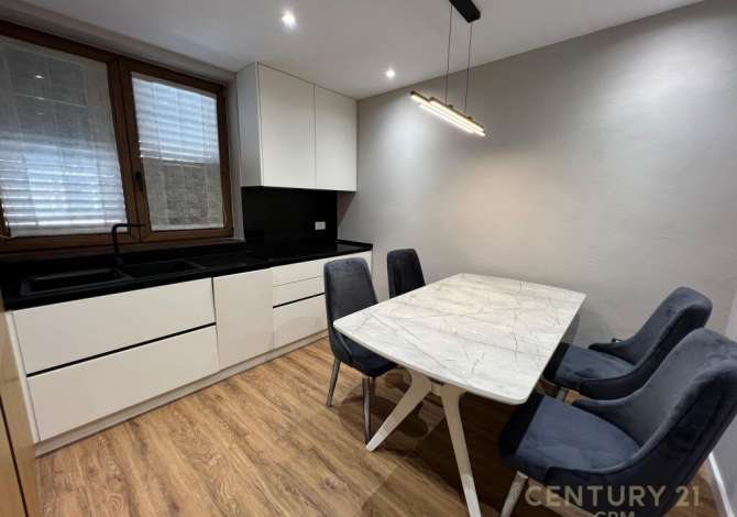 Shtepi me qera 2+1 ne Tirane - 1,500 Euro