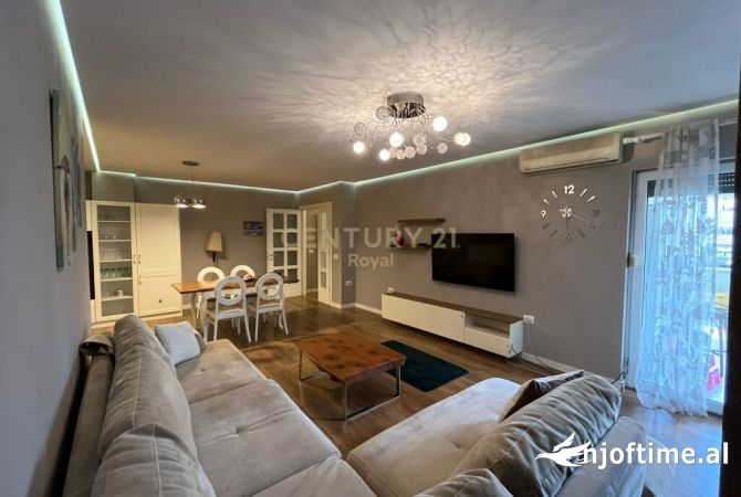 Shtepi me qera 2+1 ne Tirane - 1,000 Euro