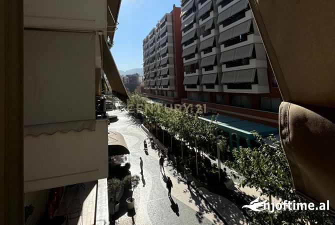 Shtepi ne shitje 2+1 ne Tirane - 350,000 Euro