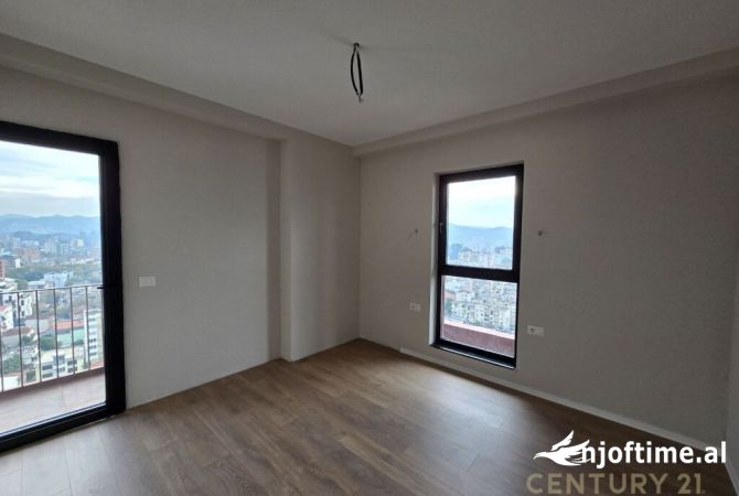 Shtepi me qera Apartament ne Tirane, 2+1, Mobilimi Bosh, pa mobiluar, Pagesa 1,900  Euro.