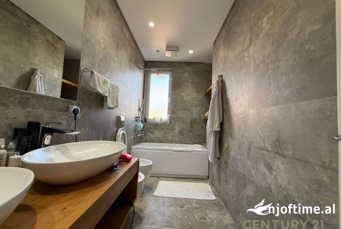 Apartment for rent in Tirana 2+1, Furnished