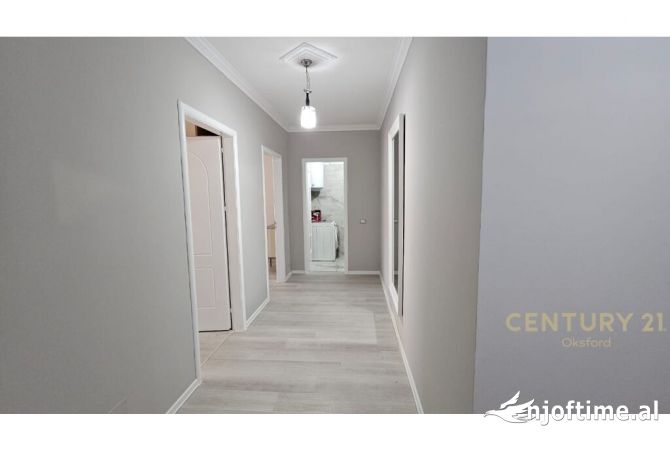 Shtepi me qera 2+1 ne Tirane - 750 Euro