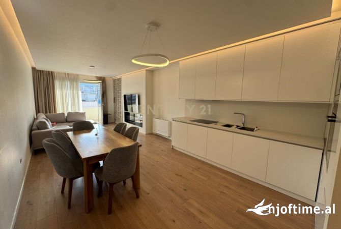 Shtepi ne shitje 2+1 ne Tirane - 340,000 Euro