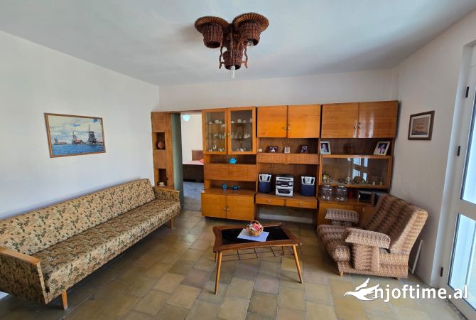 Shtepi ne shitje 2+1 ne Tirane - 120,000 Euro