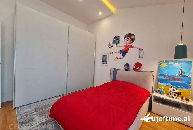 Shtepi me qera Vila Luksoze ne Tirane, 3+1, Mobilimi E mobiluar, Pagesa 4,500  Euro.