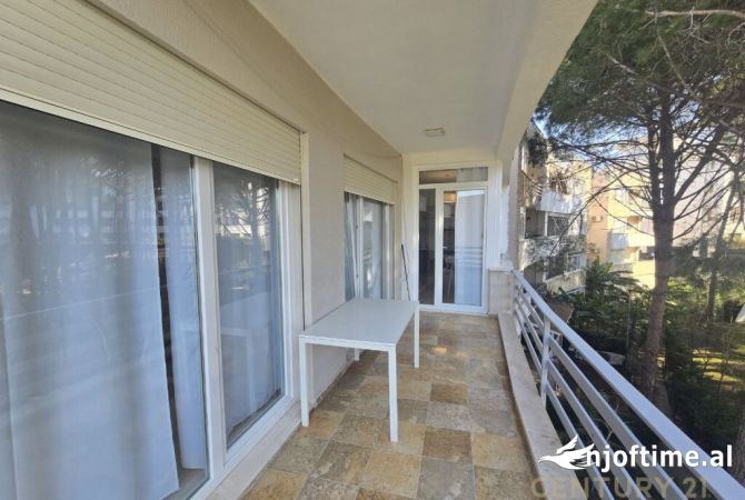 Shtepi ne shitje Apartament ne Durres, 2+1, Mobilimi E mobiluar, Pagesa 205,000  Euro.