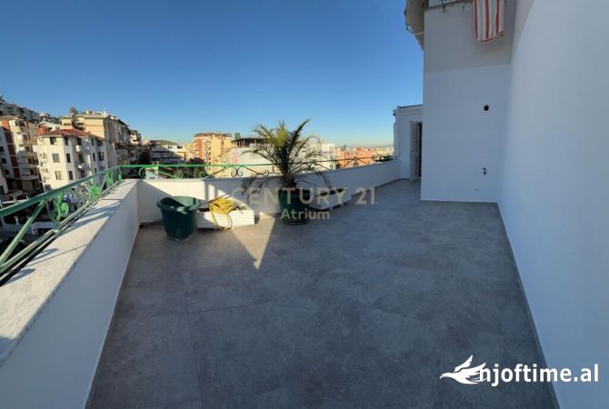 Shtepi ne shitje Apartament ne Tirane, 2+1, Mobilimi Bosh, pa mobiluar, Pagesa 255,000  Euro.