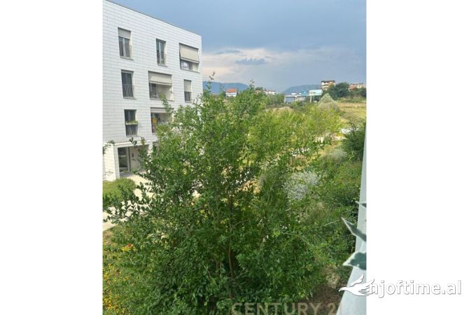 Shtepi ne shitje Apartament ne Tirane, 2+1, Mobilimi E mobiluar, Pagesa 249,000  Euro.