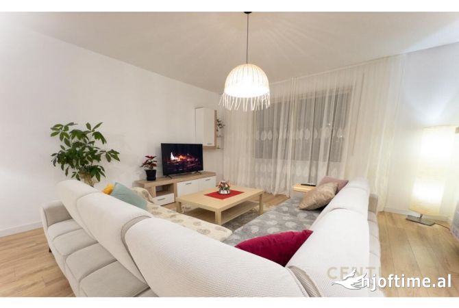 Shtepi ne shitje 2+1 ne Tirane - 310,000 Euro