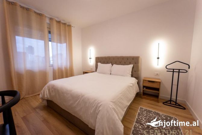 Shtepi ne shitje Apartament ne Tirane, 2+1, Mobilimi E mobiluar, Pagesa 310,000  Euro.