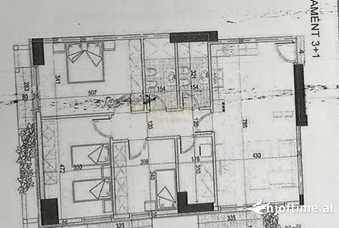 Shtepi ne shitje Apartament ne Tirane, 3+1, Mobilimi Bosh, pa mobiluar, Pagesa 422,000  Euro.