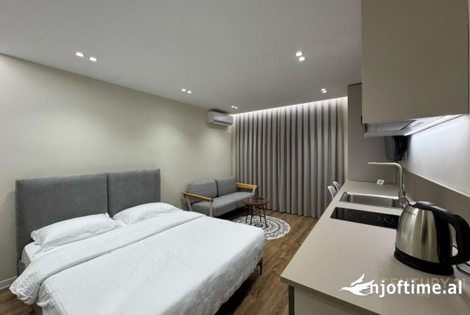 Shtepi ne shitje Apartament ne Tirane, 2+1, Mobilimi E mobiluar, Pagesa 184,000  Euro.