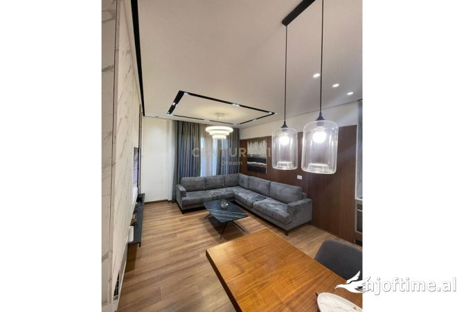 Shtepi ne shitje 2+1 ne Tirane - 185,000 Euro