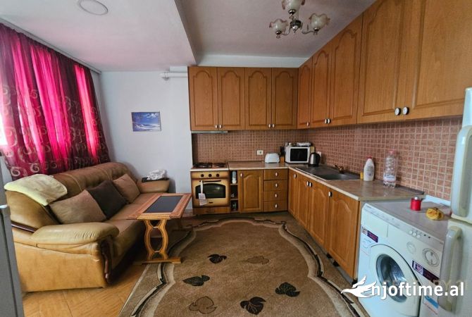 Shtepi ne shitje 2+1 ne Tirane - 215,000 Euro