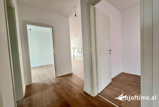 Shtepi ne shitje 2+1 ne Tirane - 300,000 Euro