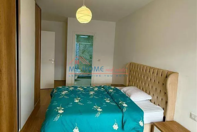 Shtepi me qera 2+1 ne Tirane - 750 Euro