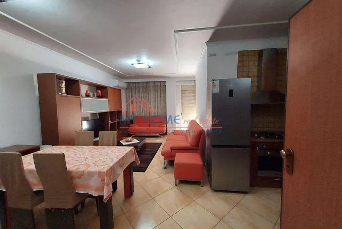 Shtepi me qera 1+1 ne Tirane - 550 Euro