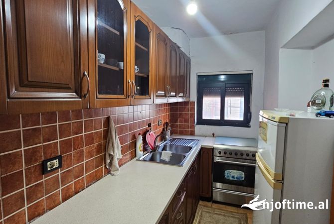 Shtepi me qera 2+1 ne Durres - 300 Euro