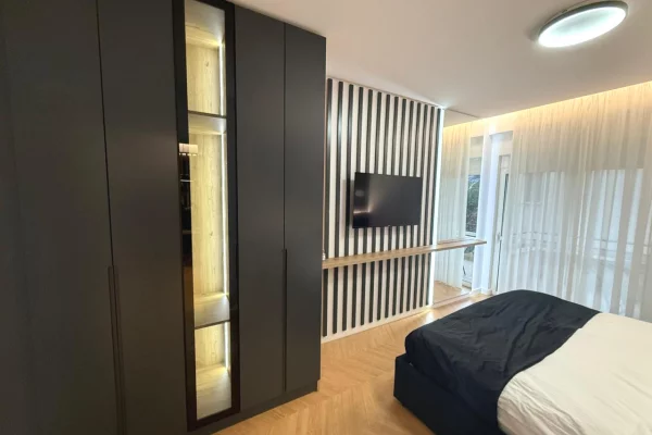 Shtepi me qera 1+1 ne Tirane - 1,000 Euro