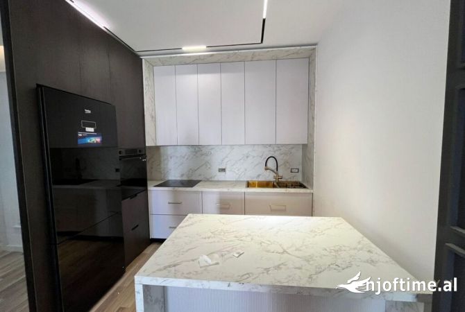 Shtepi ne shitje 2+1 ne Tirane - 220,000 Euro